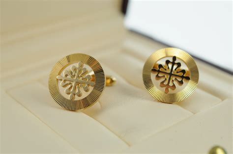 patek philippe silver onyx|Patek Philippe cufflink.